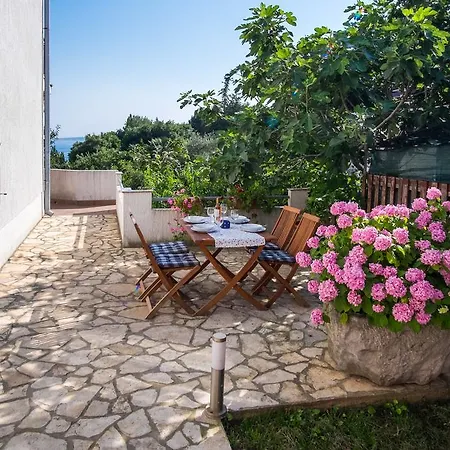 Apartment Rose Krk Town