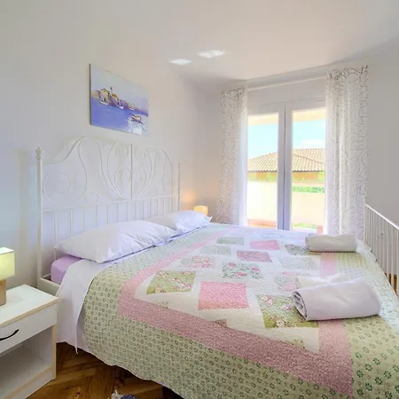 Rose Apartament *
