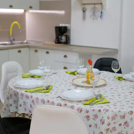 Rose Apartament