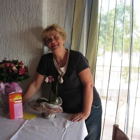 Apartament Rose *